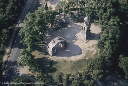 France, Provence, Les Alpilles, Saint Rémy de Provence, Les Antiques