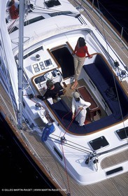 Cruising - People - Crew work