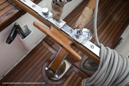 01-05-10 - Le Bono (FRA,56) - Regate Classique -Acteia II - Maica