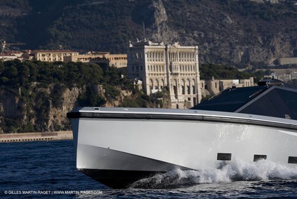 29 09 2007 - St Jean Cap Ferrat - Wally Yachts - Wally Power 70 - Lau Lau