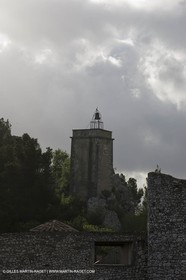 29 04 2012 - Eygalières (FRA, 13) - Chaîne des Alpilles vers Eygalières