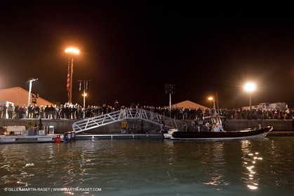 08 02 2010 - Valencia (ESP) - 33rd America's Cup - BMW ORACLE Racing - Race day 1