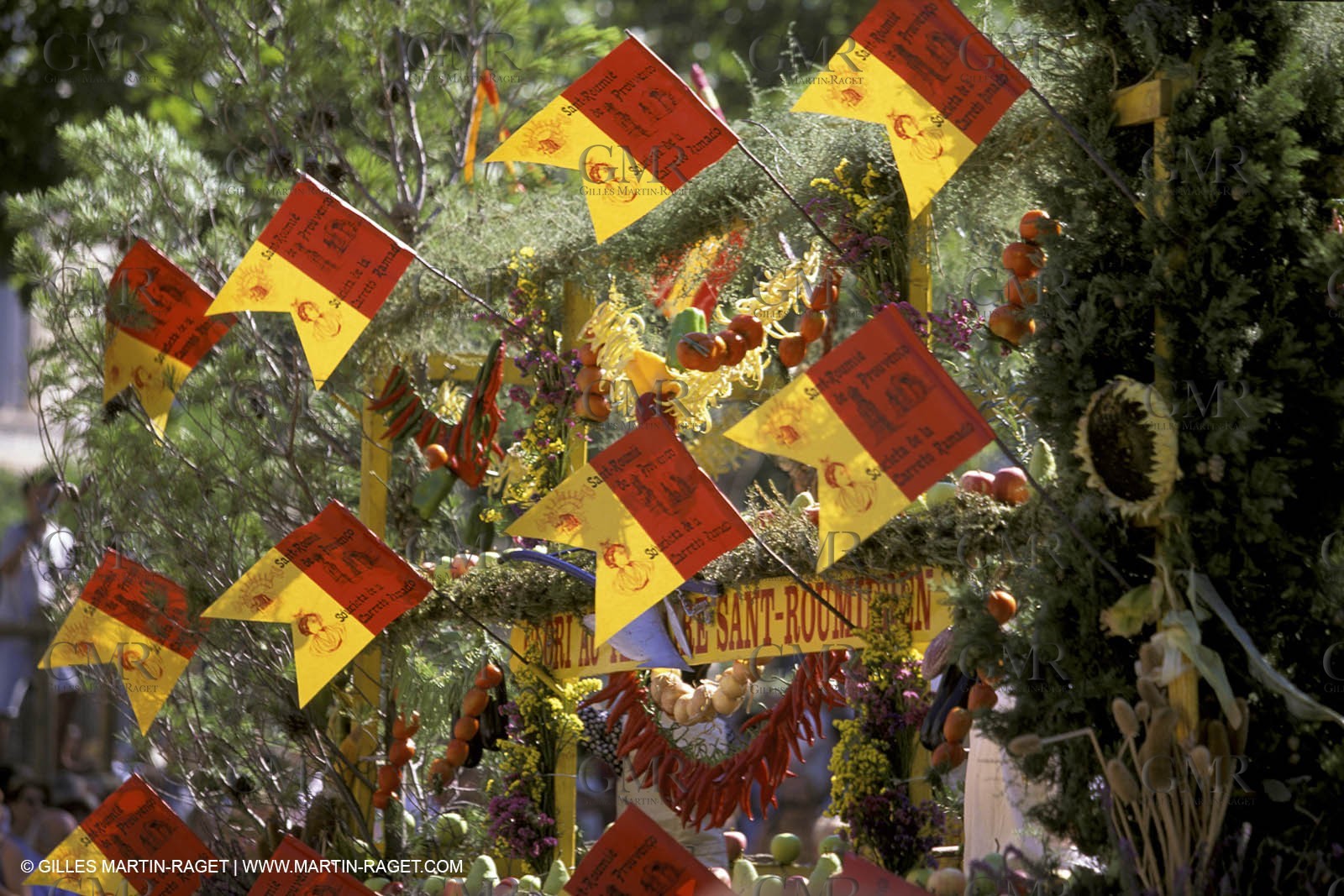 Careto ramado (Flowered chariot) traditional celebration - Saint Rémy de Provence