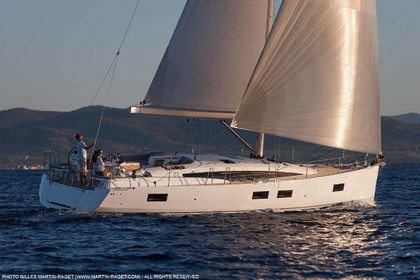 28 08 2016, Hyères (FRA,83), Chantier Jeanneau, Jeanneau Yacht 51