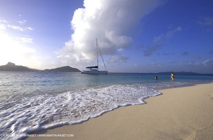 Cruising multihull mooring