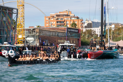 19 10 2024, Barcelona (ESP), Louis Vuitton 37th America's Cup, Final Match, Race Day 6, Dock out