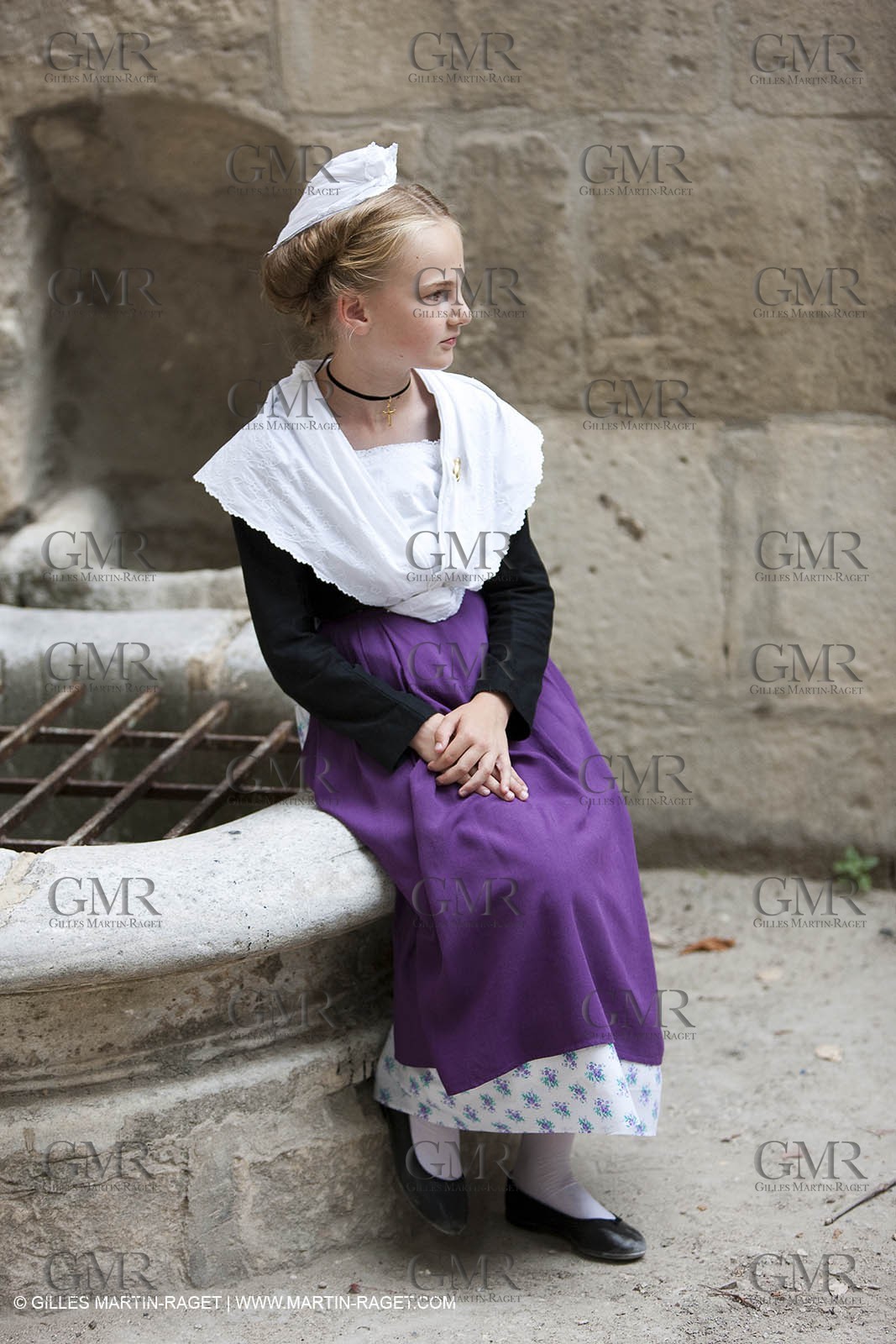 04 07 2010 - Arles (FRA,13) - Costum fest 2010