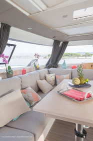 12 09 2016, Cannes (FRA,06), Chantier Fountaine-Pajot, Helia 44