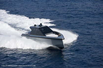 29 09 2007 - St Jean Cap Ferrat - Wally Yachts - Wally Power 70 - Lau Lau