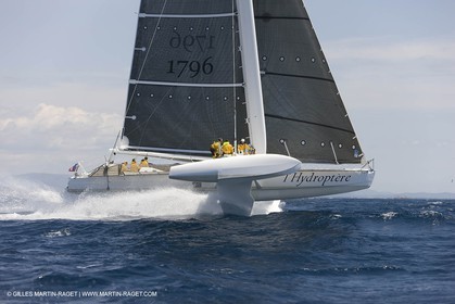 14 06 2008 - Toulon-Hyères (FRA,83) - 50 knots record attempt trials by l'Hydroptère