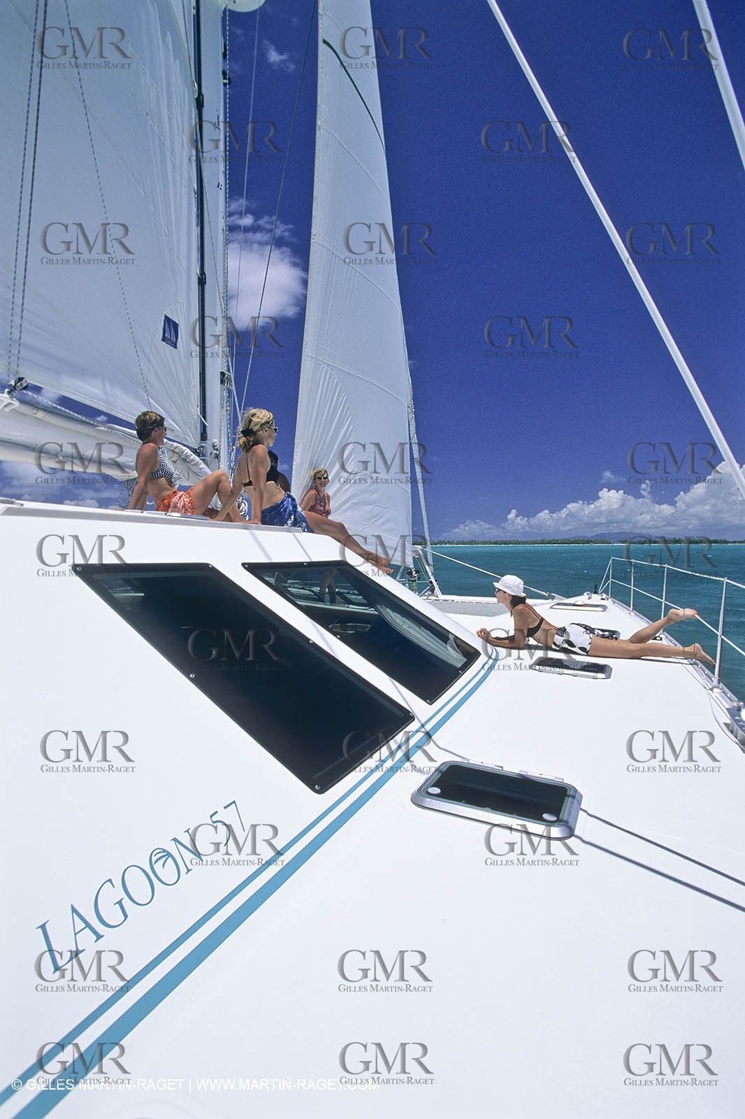 sailing, cruising, people, women onboard