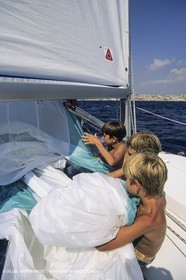 Voile, croisière, personnages, enfants