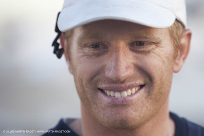 11 11 2009 - San Diego (USA, CA) - 33rd America's Cup - BMW ORACLE Racing - Wing trials, Day 2