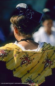 Arles (FRA,13) - Costume from Arles Fest