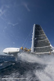 14 06 2008 - Toulon-Hyères (FRA,83) - Campagne d'essais de l'Hydroptère en vue de la tentative de record à plus de 50 nds