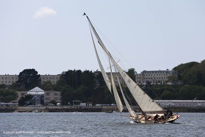 19 05 2010 - Lanveoc Poulmic (FRA,29) - Grand Prix de l'Ecole Navale -  Pen Duick