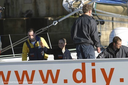 Kingfisher II - Jules Verne Trophy 2002 start - Brest