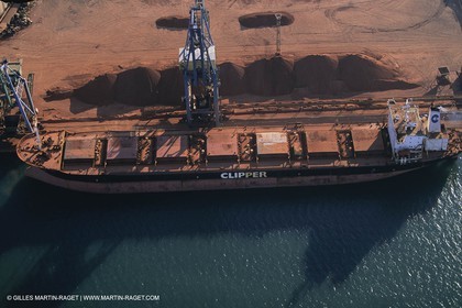 Golfe de Fos (FRA,13) - Port de Marseille-Fos, terminal minéralier