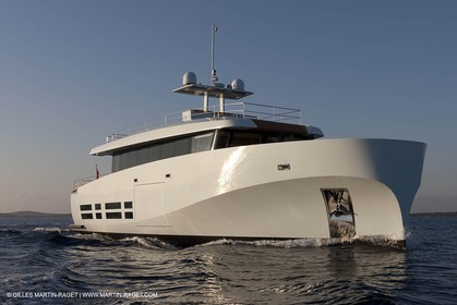 13 07 2012 - Archipel des Iles Kornati (Croatie) - Wally Power ACE