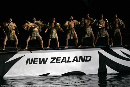 14 03 2007-Valencia (Spain)- 32nd America's Cup - Louis Vuitton Cup - RR1 - Opening parade