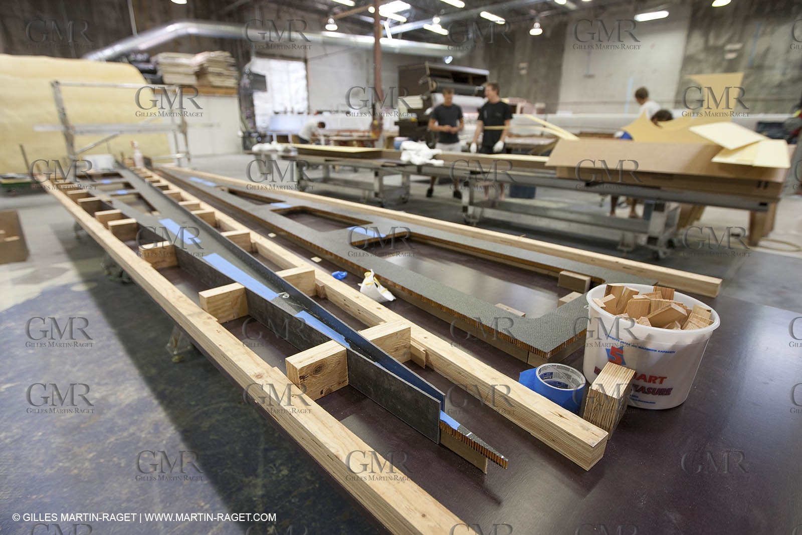 11 07 2009 - Anacortes (USA,CA) -33rd America's Cup - BMW ORACLE Racing - Wing construction at Core Builders