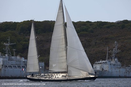 19 05 2010 -  Lanveoc Poulmic (FRA,29) - French Navy School Grand Prix - Pen Duick VI