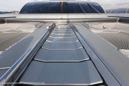 25 02 2011 - La Ciotat (FRA,13) - Super Yachts - Chantier H2X - Cartouche
