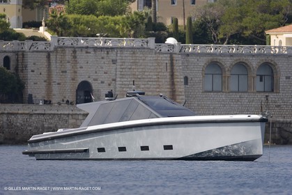 29 09 2007 - St Jean Cap Ferrat - Wally Yachts - Wally Power 70 - Lau Lau