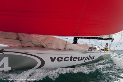 01 06 2010 - Port Camargue (FRA,30) - Class 40 Vecteur Plus, entraînements