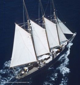 Sailing, Classic yachts, Nioulargue 1987-89, Shenandoah
