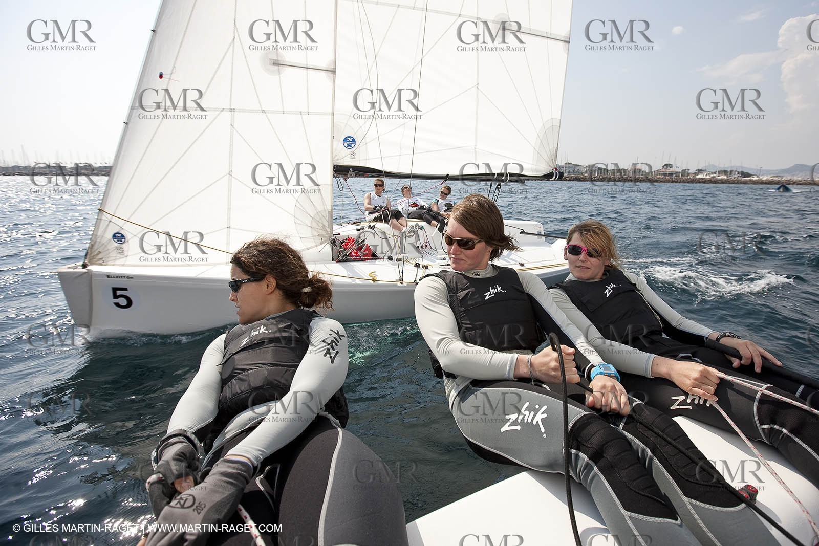 20 04 2010 - Hyères (FRA,83) - SOF 2010 - Zhik Team - women Match Racing - Leroy Pruvot  Bertrand