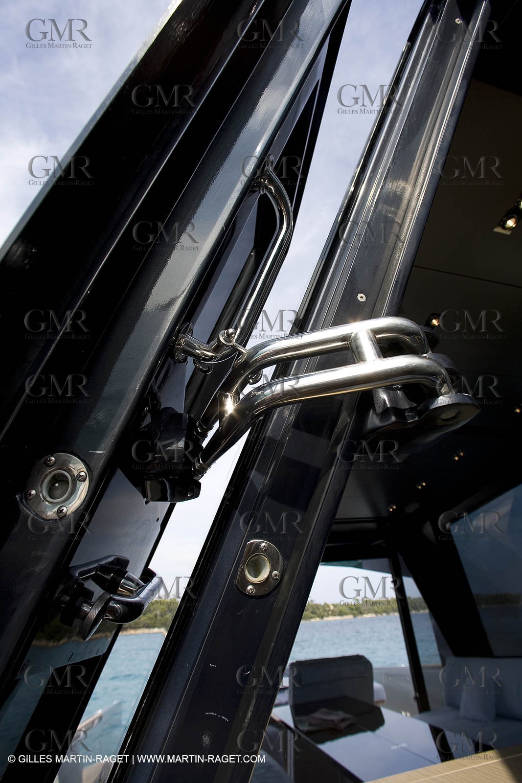 29 09 2007 - St Jean Cap Ferrat - Wally Yachts - Wally Power 70 - Lau Lau