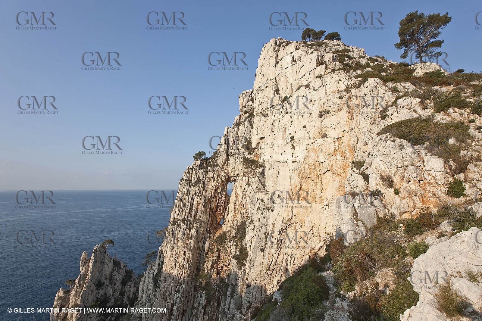 20 03 2009 - Marseille (FRA, 13) - Les Calanques - Pic de l'Eissadon and devenson cliffs