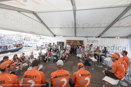 08 10 2014, Alicante (ESP), Volvo Ocean Race 2014-15, Team Alvimedica