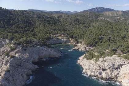 08 04 2015, Andraitx (Isla de Mallorca, Islas Baleares, ESP), Chantier Fountaine-Pajot, Motor Yacht 37