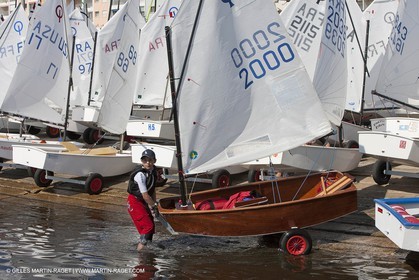 24 05 2010 - Hyères (FRA,83) - wooden optimist