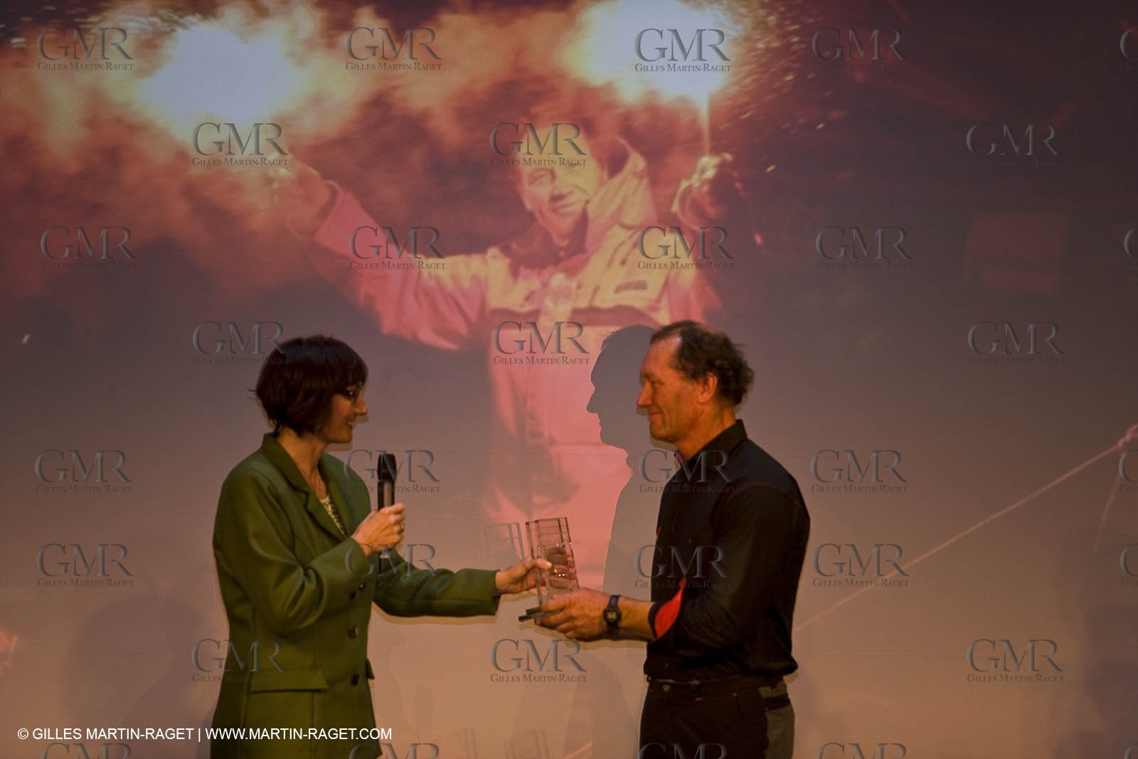 12 08 08 - Paris (FRA) Edouard VII theater - French Sailing Federation - Champions party - French Sailor of the year : Francis Joyon