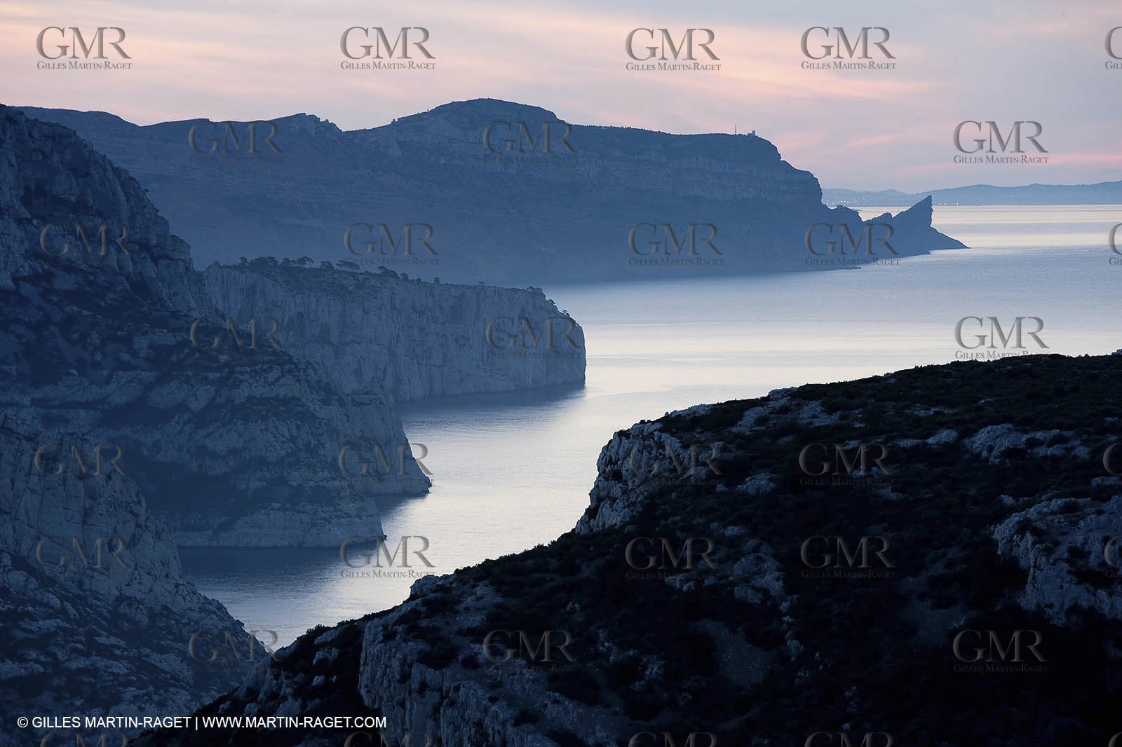 04 04 2009 - Marseille (FRA, 13) - Les Calanques as seen from the Baou Rond summit (Sormiou heights)