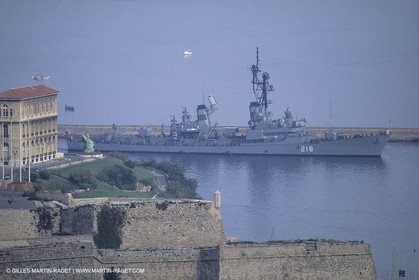 Monde maritime, Warships, marine militaire