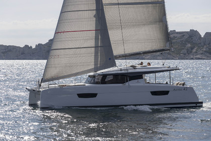 12 06 2018, Marseille (FRA,13), Chantier Fountaine-Pajot, Astrea 42