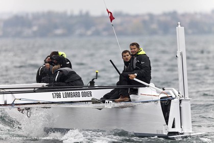 09 10 2010 - Morges (SUI) - L'Hydroptère.CH - 1st sail