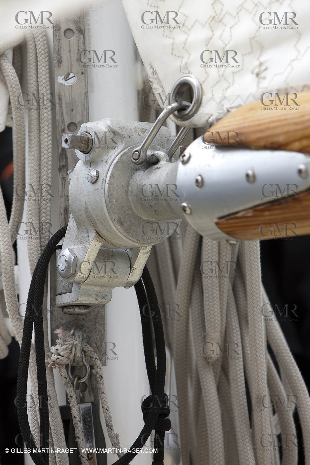 19 05 2010 -  Lanveoc Poulmic (FRA,29) - French Navy School Grand Prix - Pen Duick II