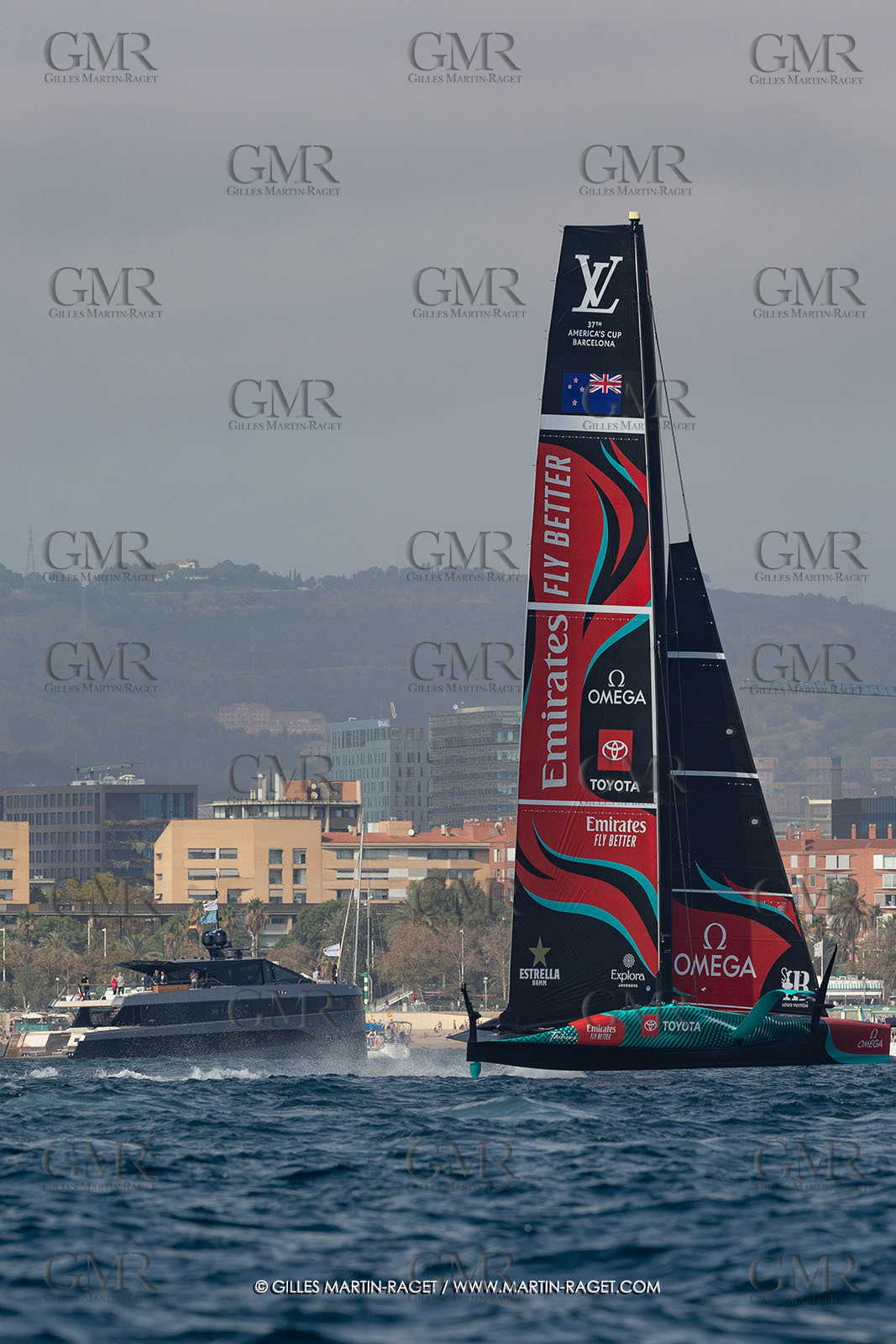 13 10 2024, Barcelona (ESP), Louis Vuitton 37th America's Cup, Final Match, Race Day 2, race 3