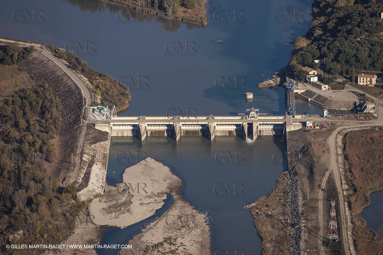 29 10 2012 - Val de Durance (FRA, 84) - Cadarache barrage