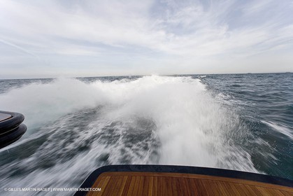 11 06 2007 - Valencia (Spain) - Bradley, super yacht catamaran dessiné par Gilles Vaton et construit par H2X à la Ciotat (France)