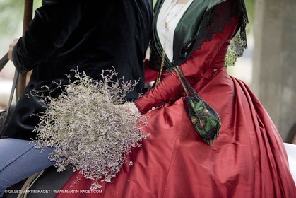 Arlésiennes en costume - Fête des Gardians - Arles