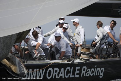 02 08 2010 - Cowes (UK, IOW) 1851 Cup -  BMW ORACLE Racing - Training Day.