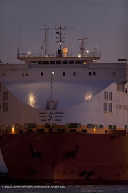 27 01 2010 - Valencia (ESP) - 33rd America's Cup - BMW ORACLE Racing - Training in Valencia