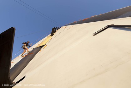 15 11 2009 - San Diego (USA, CA) - 33rd America's Cup - BMW ORACLE Racing - Wing Trials, Day 4