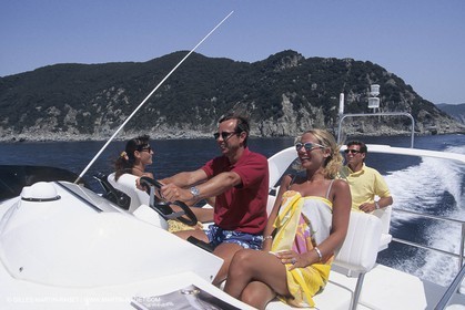 Moteur, croisière, Powerboating, cruising, people, personnages, femmes, couples, enfants, familles